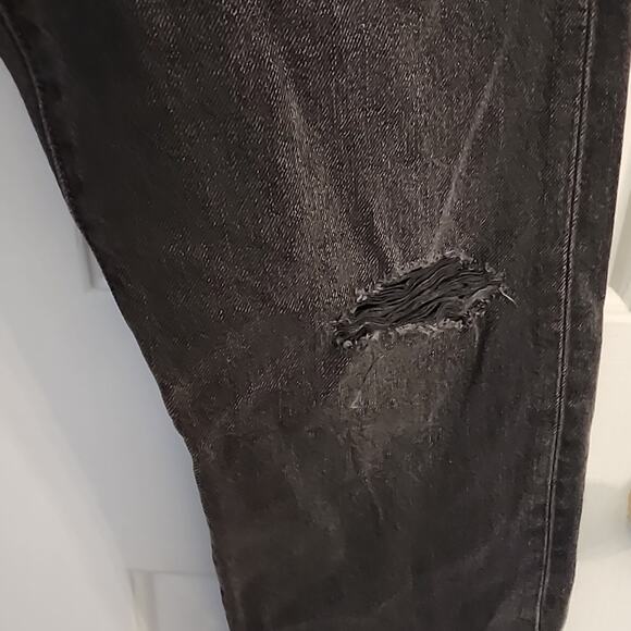 Levi's 501 Skinny Distressed Black Jeans, 31/28, NWT - Picture 6 of 11